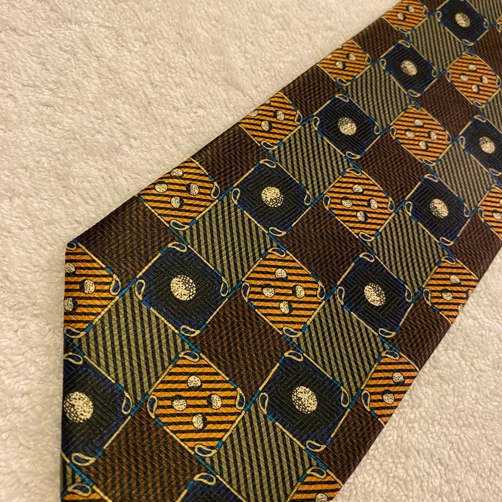 Brand New Stylish Tie By SKY BEND COUNTRY CLUB